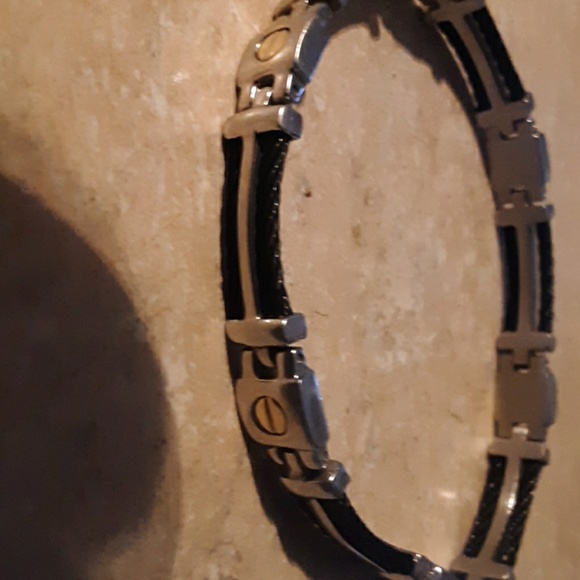 Bracelet - Picture 2 of 2